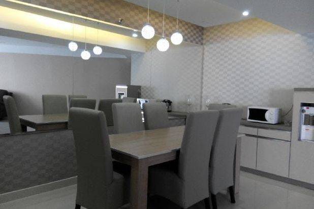 BEST DEAL!!! Jual Apartemen Taman Anggrek Condominium – 3+1BR 147m2 Fully Furnished – Garden & CIty View
