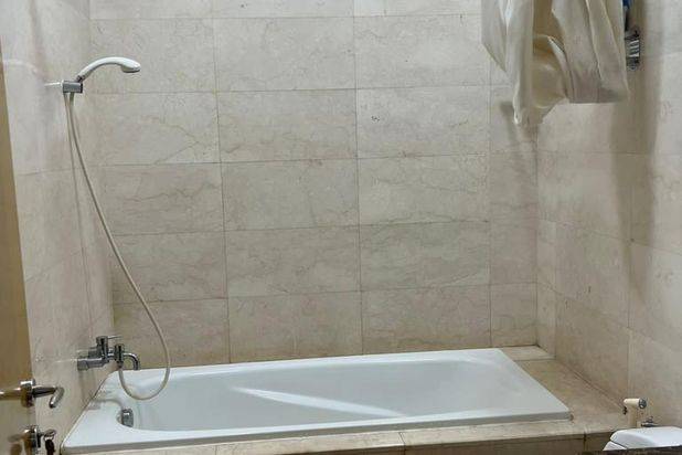 BEST DEAL!!! SEWA/JUAL Apartemen SENAYAN RESIDENCE – 2BR 75m2 Fully Furnished, Dekat SCBD Sudirman