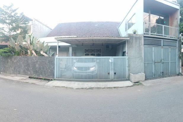 Dijual Rumah Desain Minimalis 1,5 Lantai Dan Siap Huni Yang Lokasinya Di Daerah Cisaranten, Sayap Arcamanik Kota Bandung