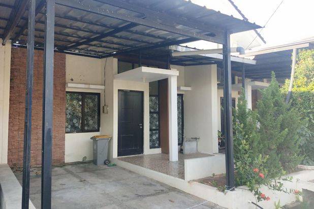 Rumah Bagus di Green Ara Bekasi K1172