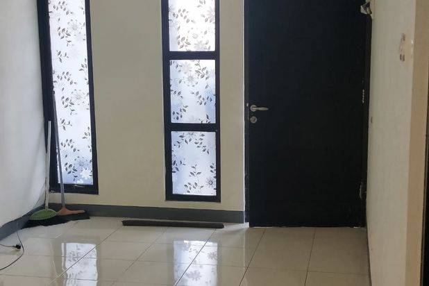 Rumah Bagus di Green Ara Bekasi K1172