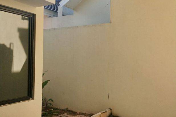 Rumah Bagus di Green Ara Bekasi K1172