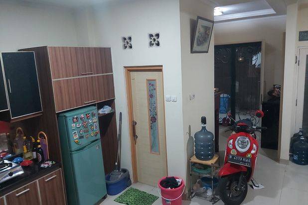 Taman Harapan Baru Mewah Nan Cakep 2 Lantai(K1194)