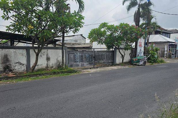 Dijual tanah komersil cocok untuk usaha/ruko/showroom/caffe