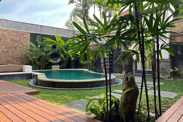 Dijual 7 Unit VILLA Lokasi Jalan Mertasari Sidakarya Denpasar Selatan – Bali.