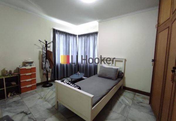 APARTEMEN FULL FURNISHED DI MITRA SUNTER JAKARTA UTARA