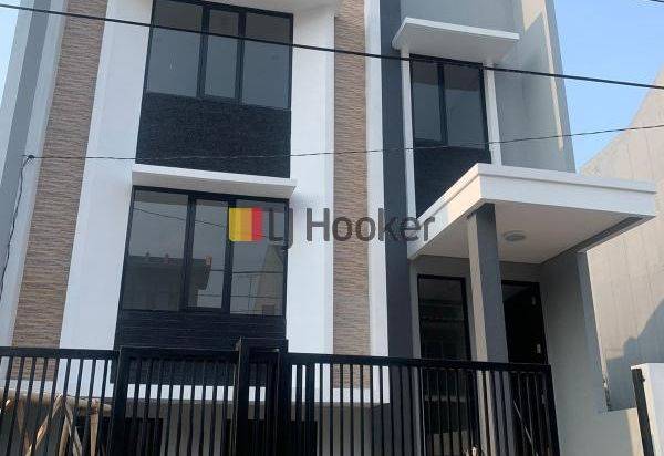 Rumah Brand New Minimalis di Perum Imperial Gading Pelindo Kelapa Gading