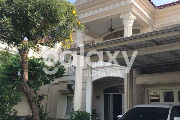 Rumah Bagus Furnished SHM di Wisata Bukit Mas 1 Cluster Alexandria, Surabaya - Felicia