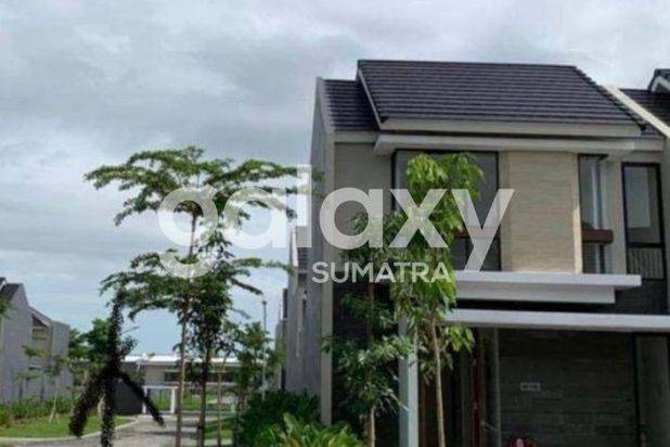Rumah Bagus di North West Lake Type Caspian , Surabaya - Jenny