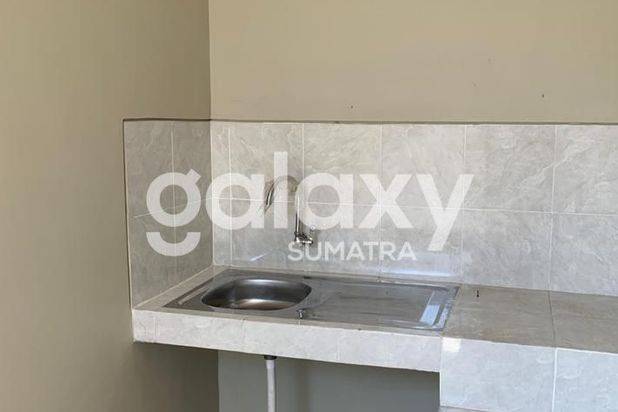 Rumah Bagus di North West Lake Type Caspian , Surabaya - Jenny