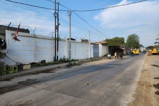 DIJUAL GUDANG di jalan raya Dadap Tangerang lokasi strategis