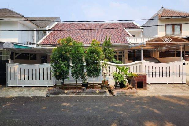 Disewakan rumah pondok indah, pondok pinang kebayoran lama