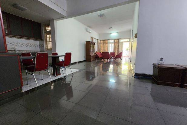 Disewakan rumah pondok indah, pondok pinang kebayoran lama