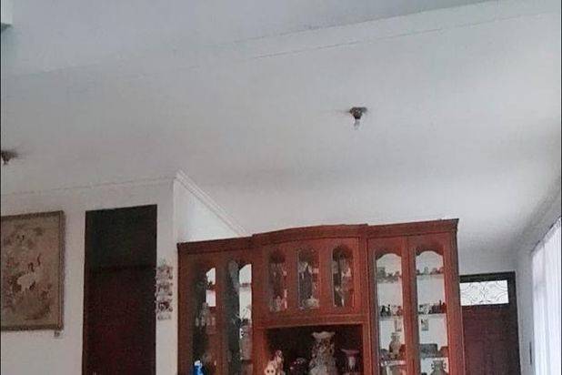 Di Jual Rumah Nego di Taman Modern Cakung, Jakarta Timur