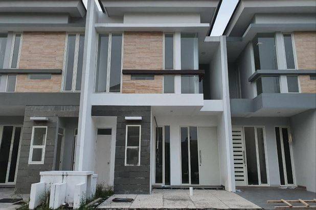 Rumah Zimbali Costa Grand Island New Minimalis Carport