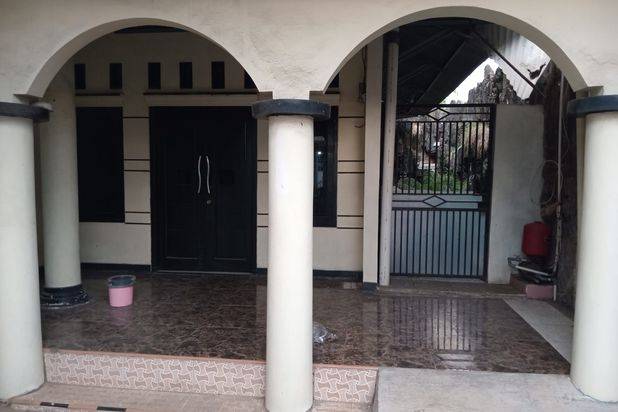 Ruko & Rumah 2 Unit Pinggir Jalan Di Cilincing Jakarta Utara