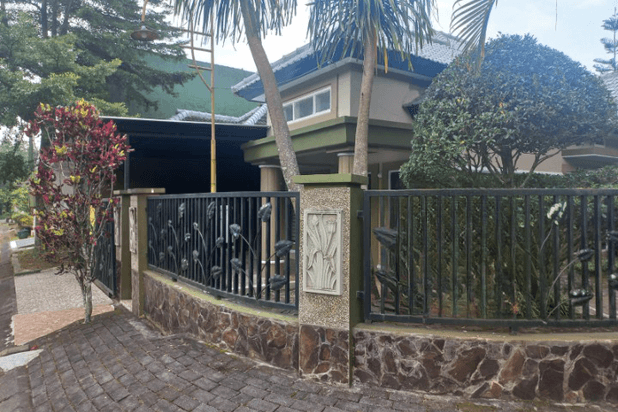 dijual rumah legalitas SHM luas 120 m2