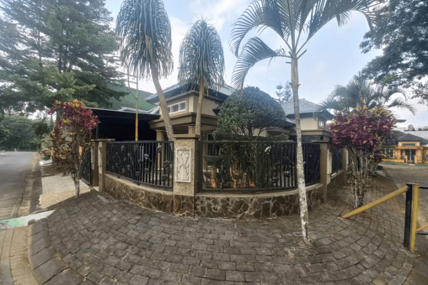 dijual rumah legalitas SHM luas 120 m2