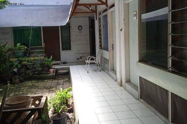 Rumah NGAGEL JAYA BARAT Kos Aktif Penuh