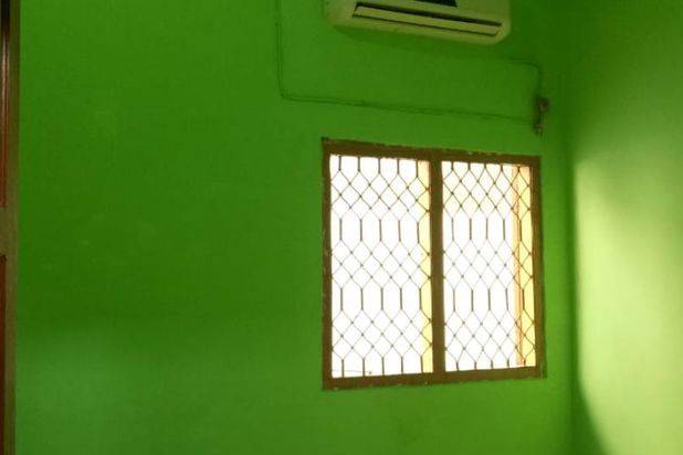 Rumah Mojoklanggru Lor, Hadap : Selatan