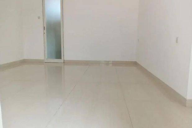 Rumah Greenville Babatan Pantai, Strategis, Siap Huni