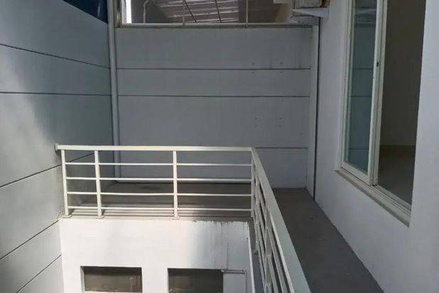 Rumah Greenville Babatan Pantai, Strategis, Siap Huni