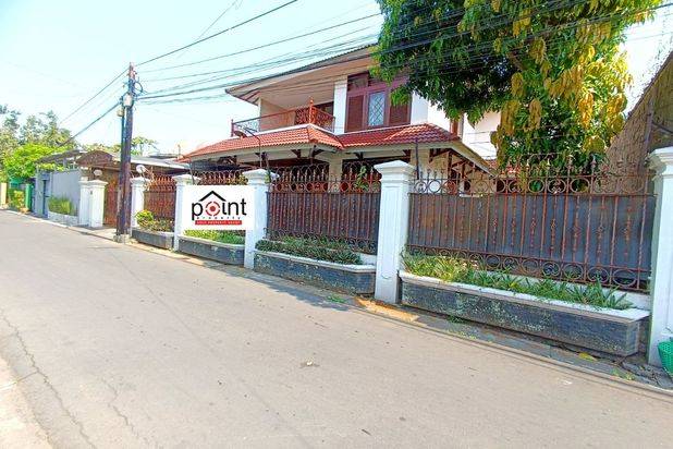 Rumah Mewah Clasic Strategis di Purwosari, Laweyan, Surakarta(JS)