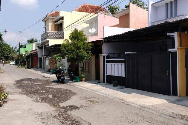 Rumah Bagus Strategis Ngemplak Kartosuro Sukoharjo(AT)