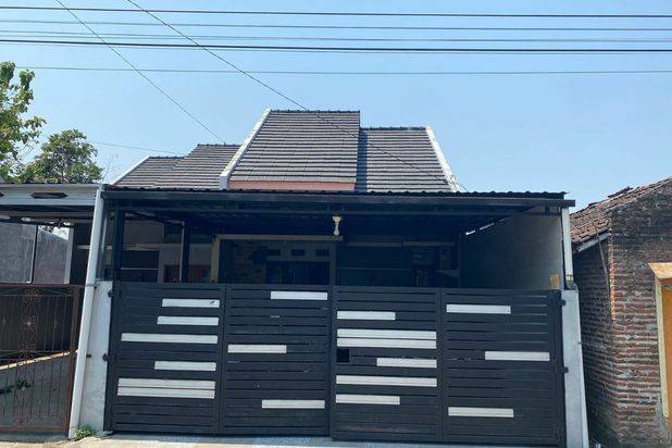 Dijual rumah pribadi diTasikmadu, Karanganyar, Jawa tengah(HR)