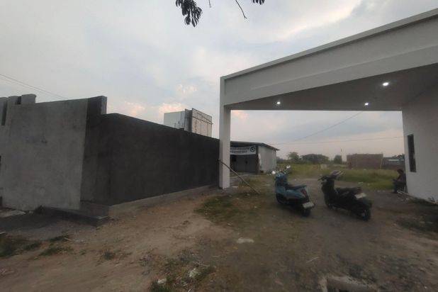 34 Unit Rumah Cluster Mewah Pesan Bangun Di Gumpang Kartasura(AT)