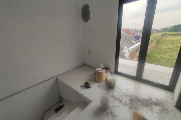 34 Unit Rumah Cluster Mewah Pesan Bangun Di Gumpang Kartasura(AT)