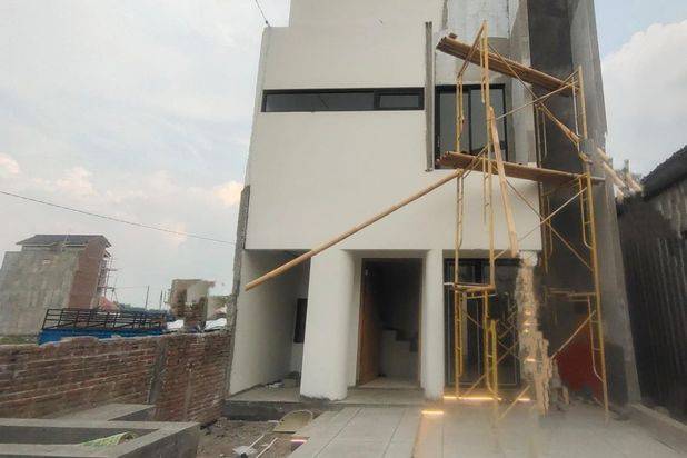 1 Unit Rumah Cluster Mewah Redi Dekat UMS(AT DR)