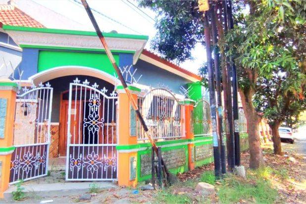 Rumah Hook Bagus Dekat Kampus UMS Laweyan Surakarta(TN)