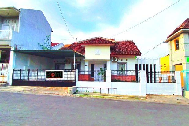 Rumah Bagus Strategis Siap Huni diWonorejo Gondangrejo Karanganyar(TN)