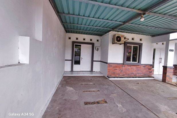 Rumah Bagus Strategis Siap Huni diWonorejo Gondangrejo Karanganyar(TN)