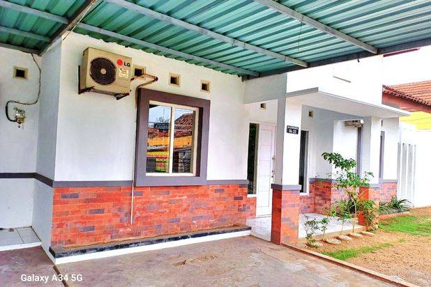 Rumah Bagus Strategis Siap Huni diWonorejo Gondangrejo Karanganyar(TN)