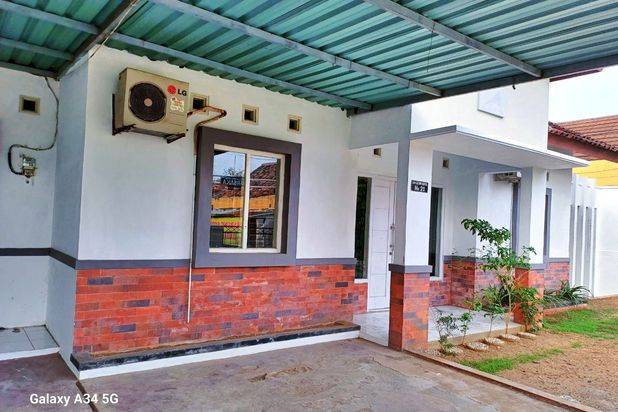 Rumah Bagus Strategis Siap Huni diWonorejo Gondangrejo Karanganyar(TN)