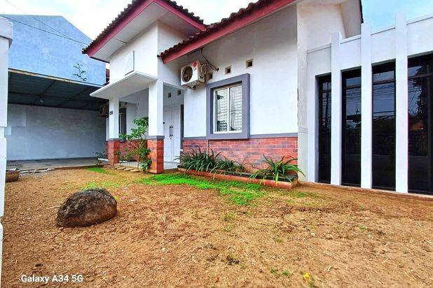Rumah Bagus Strategis Siap Huni diWonorejo Gondangrejo Karanganyar(TN)