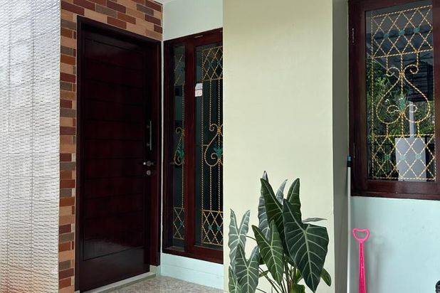 Dikontrakin Rumah merona di perum bulevar hijau (K0418)