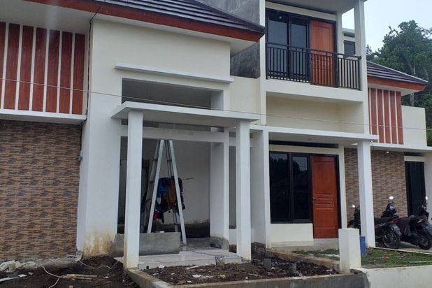 Rumah Modern Kota Malang 2 menit dari Gor Ken Arok