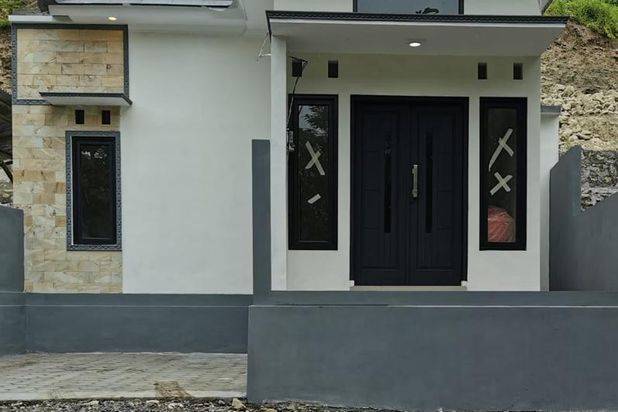 RUMAH TERLARIS 200 JUTAAN DI BANTUL AKSES MUDAH KE WISATA CURUG