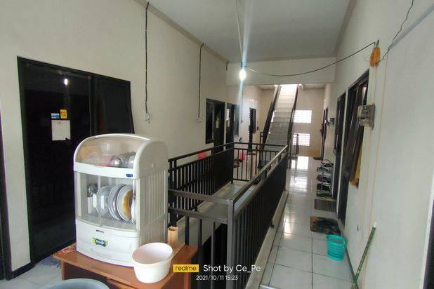 Rumah Usaha Kos Dukuh Kupang< Surabaya.