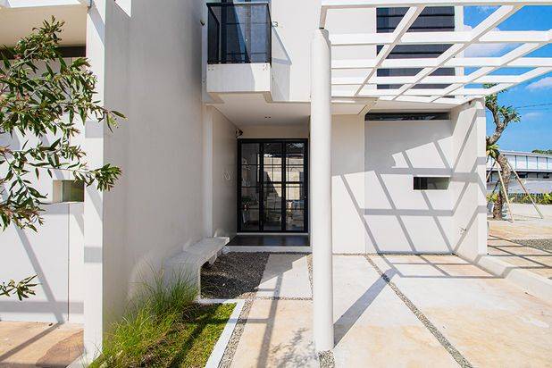 Rumah Scandinavian Bogor Selangkah Dari Pintu Tol Free Biaya2 dan Cukup 8 juta All In