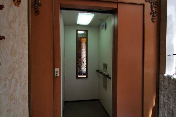 Rumah Mewah Akses Strategis, Aman Dan Nyaman di Jl. Danau Indah Barat, Sunter, Jakarta Utara
