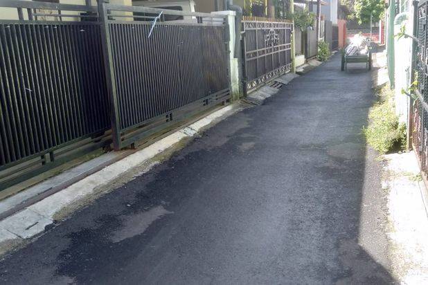 Rumah Second Antapani dekat Lapangan Gasmin