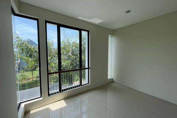 Rumah Baru Gress 2 Lantai Minimalis Northwest Hill