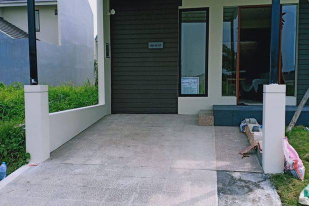 Dijual Rumah North West Hill Citraland Surabaya SPESIAL 3 K.Tidur plus SEMI Furnished, 4 AC Strategis dekat Sekolah Citra Berkat, SUPERINDO