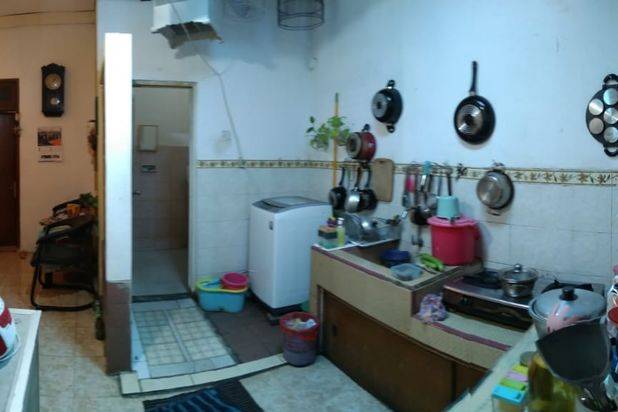 Dijual Rumah Jl. Petemon Sidomulyo - LUAS - MURAH 1 Milyaran - Strategis 5 Menit ke Tunjungan Plaza