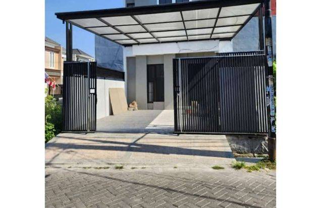 Dijual Rumah Baru 2 Lantai Dekat GWalk Citraland , Pakuwon Mall Surabaya SPESIAL Carport 2 Mobil LUAS