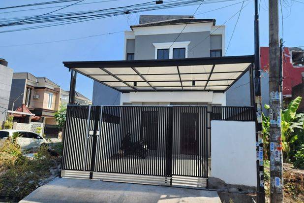 Dijual Rumah Baru 2 Lantai Dekat GWalk Citraland , Pakuwon Mall Surabaya SPESIAL Carport 2 Mobil LUAS